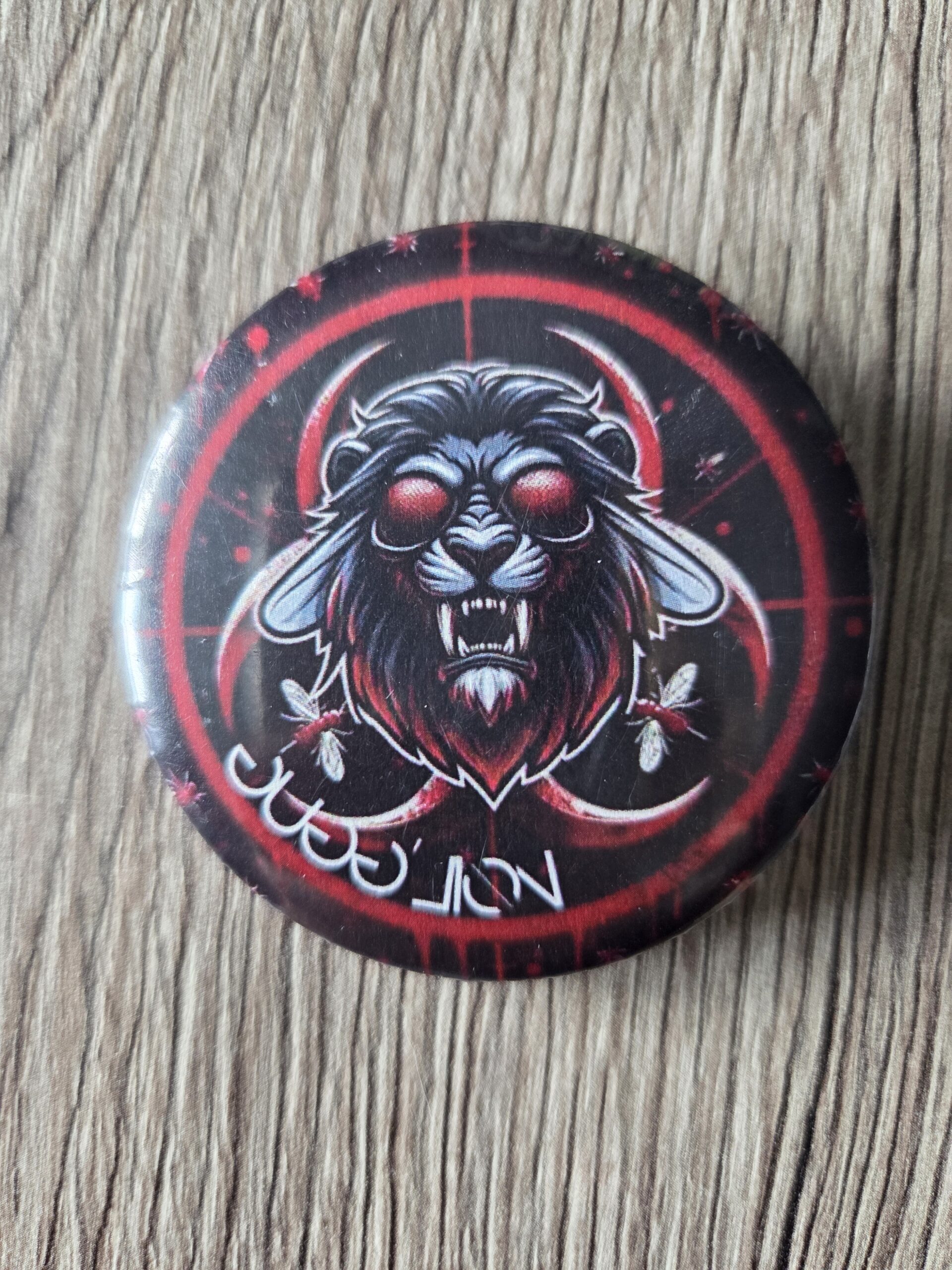 Badge Gugg'lion